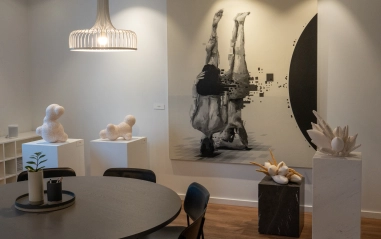 MUST MASENDUS JA PUHAS RÕÕM